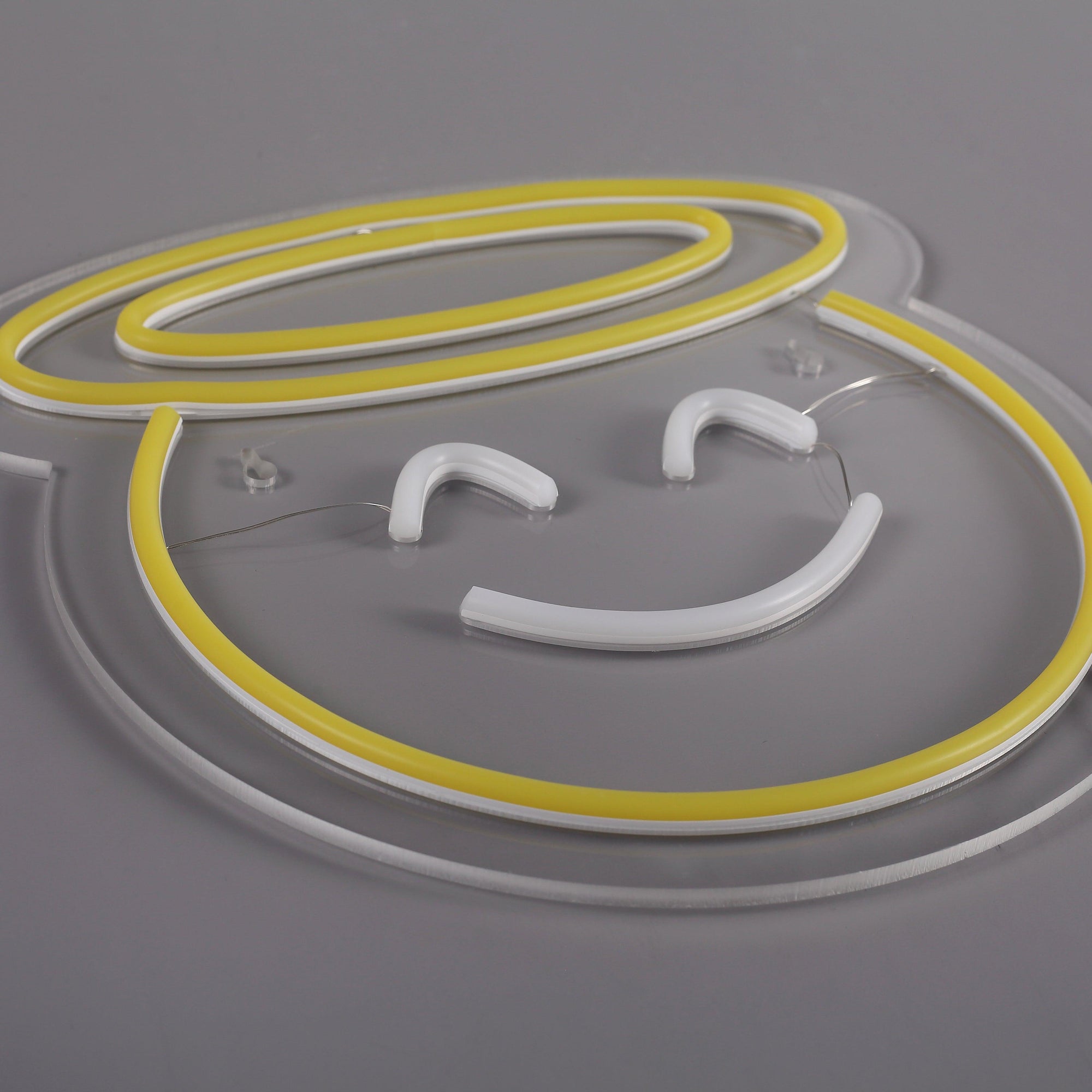 Emoji Angel Neon Væglampe-Lightish-OutletLamper.dk