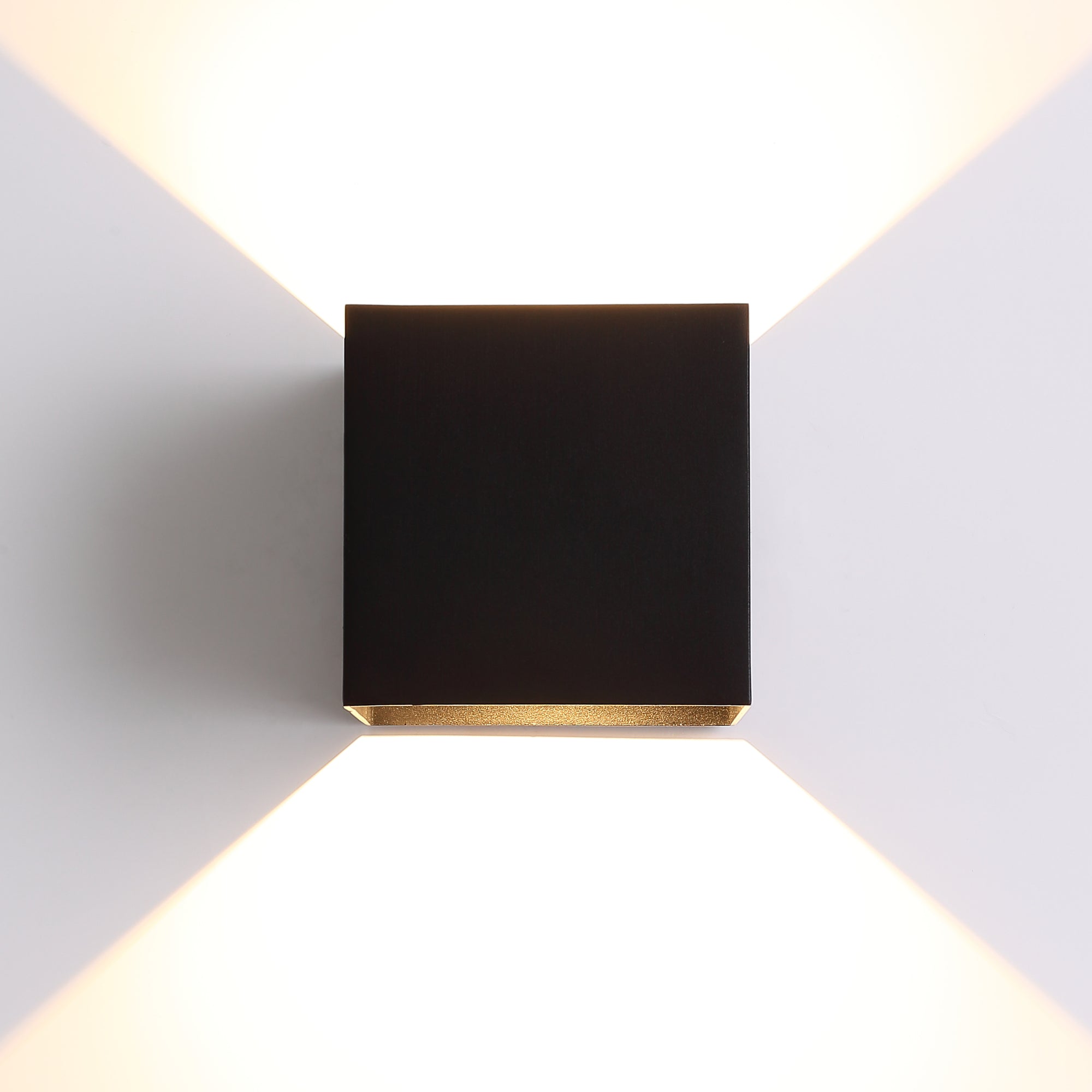 LED Væglampe XL 20W Udendørs Sort-Nordics Pro-OutletLamper.dk