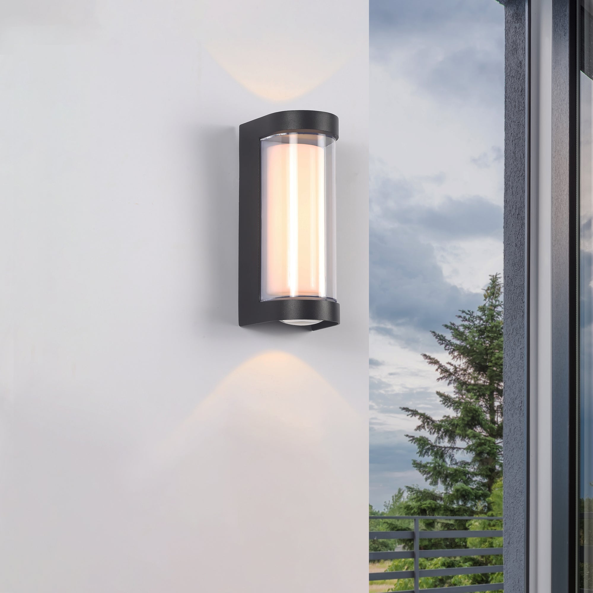 Nova 12W LED Udendørs Væglampe-Nordics Pro-OutletLamper.dk