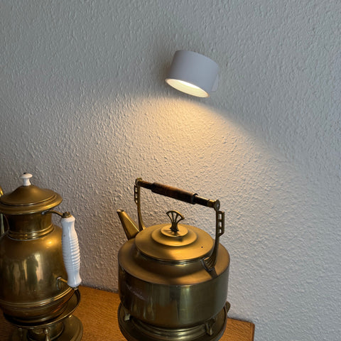 Ticky Magnetisk Væglampe Hvid