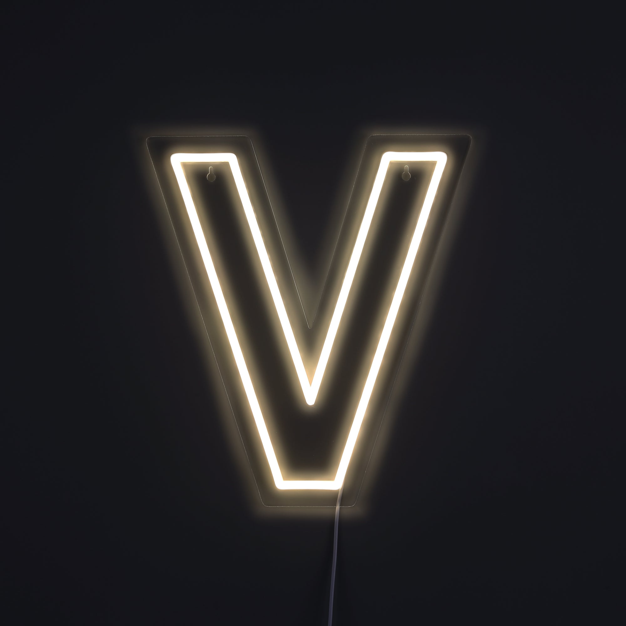 Bogstav V Neon Væglampe-Lightish-OutletLamper.dk