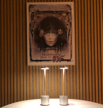 Bologna LED Trådløs Bordlampe